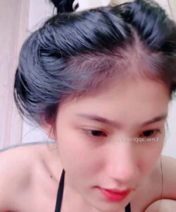 Idol Tiktok hệ dân chơi xăm tên người yêu lên ngực