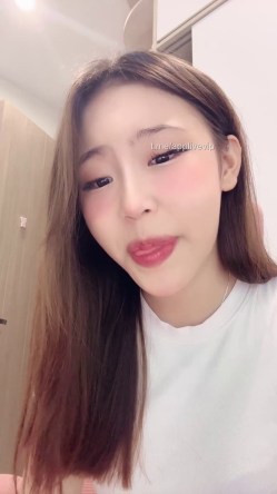 Mất trinh từ hồi cấp 2 nhưng nhìn vẫn còn ngon lắm