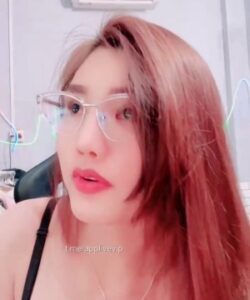 Idol Lamonly chubby làm tình với củ cà rốt