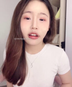 Mải đi chịch nhau, hôm nay mới lên live được