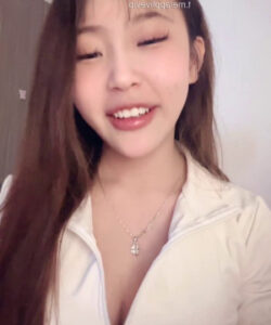 ThảoBabyZ hôm nay chỉ rên thôi không show nhé