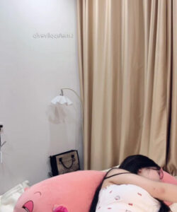 Anh nào phát tán clip của em thì tụt quần xin lỗi đi nhé